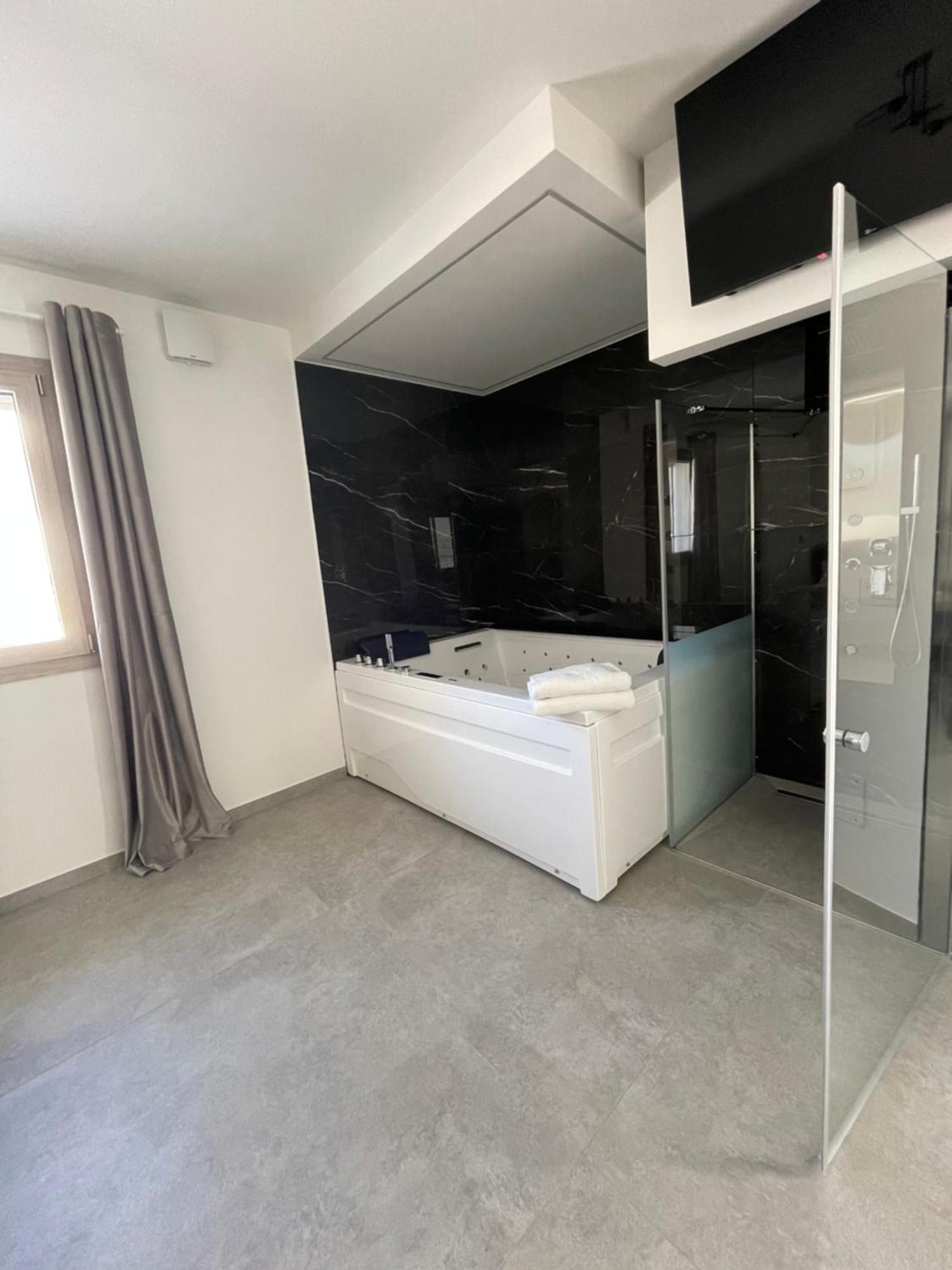 B&B Casa Giulivo Pantanagianni Торре-Санта-Сабина Экстерьер фото