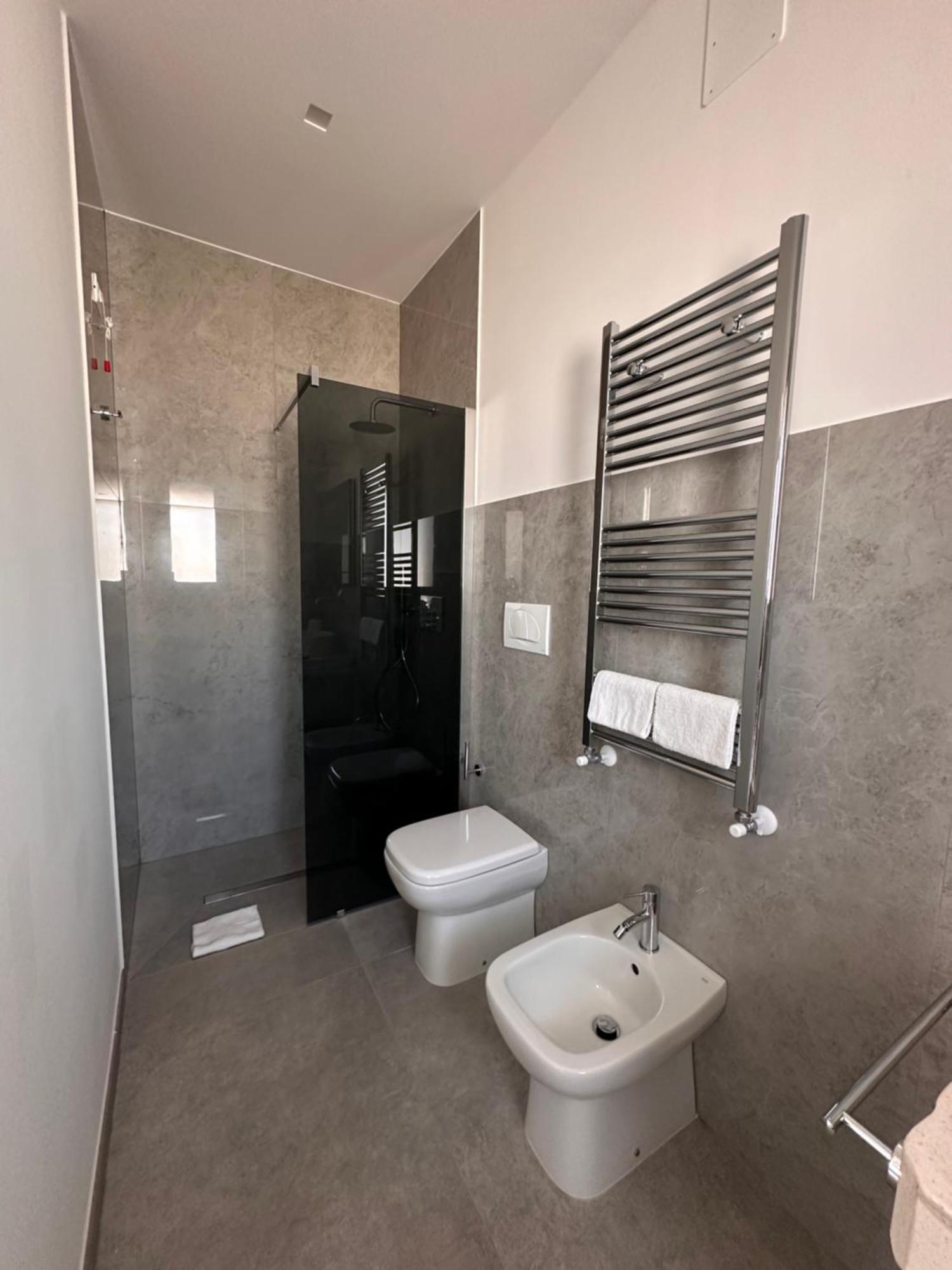 B&B Casa Giulivo Pantanagianni Торре-Санта-Сабина Экстерьер фото